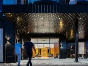 โรงแรมชัมซาน แอร์พอร์ต