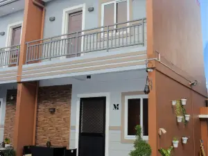 E4 - Your own private apartment with parking