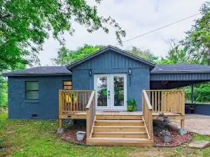 Ivys cozy cottage