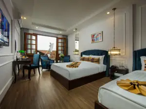 S Central Hotel & Spa