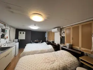 Guest House Aroma - Hostel