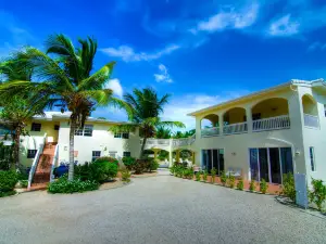Grace Bay Beach Ocean Villas