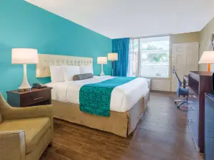 Howard Johnson by Wyndham Lakeland