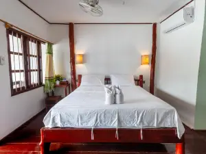 Dokchampa Guesthouse