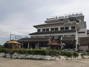CL Garden Inn