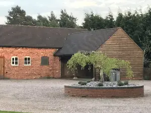 Character Farmhouse in The Heart of Cheshire