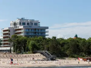 Aquamarina Prima Apartments by Renters