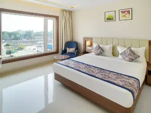 Hotel Four Element
