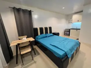Cotabato City Studio type w/ Wifi, TV & Ref