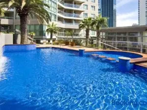 HELP1 - Chatswood Charm Central Apartment near Station