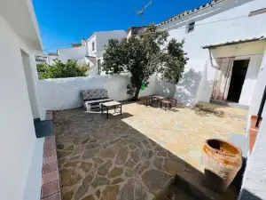 Casa Béjar, Tranquila Casa Con Chimenea, Patios, Junto a la Piscina