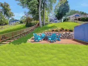 Lakefront Oasis w/ 2 fire pits, game room & kayaks