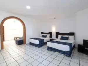 Costa Alegre Hotel & Suites