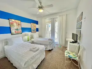 Private Pool and Exclusive Community Amenities - Stunning Beachside Oasis