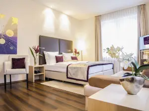 Hotel MERKUR - Baden-Baden