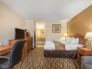 The Riverstone Hotel