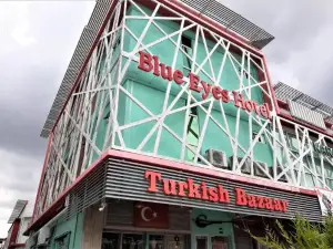 Blue Eyes Hotel