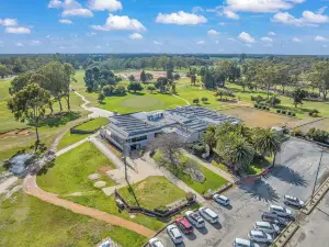 Comfort Suites Clubarham Golf Resort