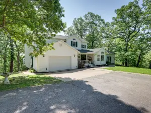 Spacious Family Home Near Lake of the Ozarks!