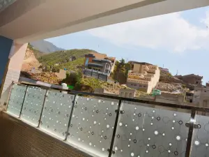 Khyber Guest House & Restaurant, Apartment 3B