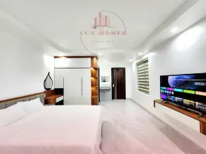 Big Promo. The LuxHomes Apartment Van Cao Street