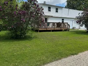 Restored farm house by amazing Kelly Lake and all of it's amenities!