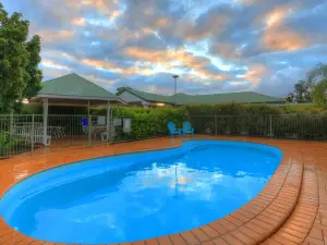 Jacaranda Country Motel