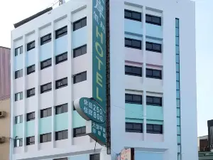 Left Bank Hotel