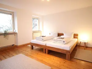 Ferienwohnung am Wasserschloss 1-3