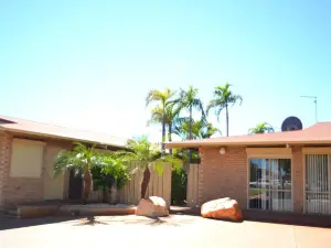 The Lodge Motel