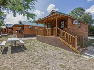 Al's Hideaway Cabin and RV Space, LLC