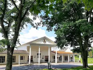 River House Lodge