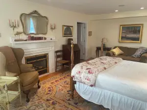 Dodds Brick House Bed & Breakfast