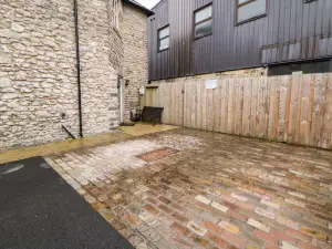 บ้านของเจ้าภาพ