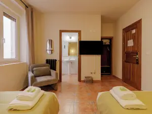 Hotel Bedmates Ávila Centro