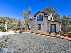 Inviting Julian Home w/ Scenic View & Hot Tub