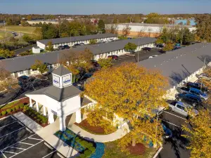 薩伯班斯套房酒店-曼圖爾-克利夫蘭東北