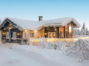 Awesome Home in Trysil with 6 Bedrooms, Jacuzzi and Sauna