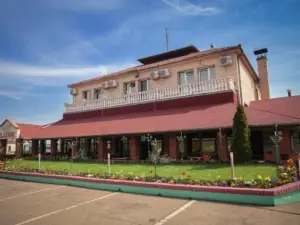 Guesthouse & Restaurant Tekovina