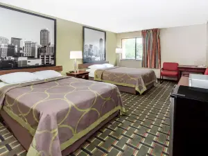 Super 8 by Wyndham Logansport