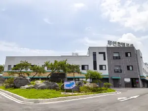 Seosan Leshi Self Check-in Hotel