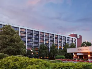 DoubleTree by Hilton Charlottesville