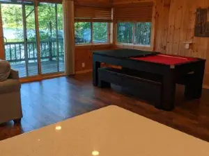 Panoramic Water Views , Cozy House in Henniker ,NH