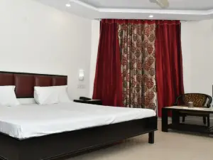 Hotel Raman's