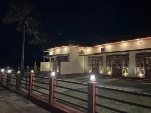 Palm Path Resort
