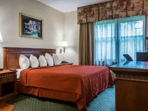 Econo Lodge Glens Falls - Lake George