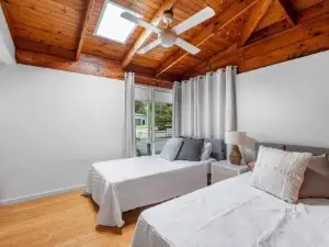Sleep 9 @ Secluded Farmstay 12Min to Coffs Harbour