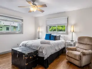 Green Lake 2 Bedroom Home