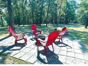 Decked Out at Lake Tenkiller - 6 beds, 4 bedrooms