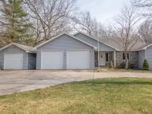 Spacious Custom Caseville home Steps 2 Beach/Woods